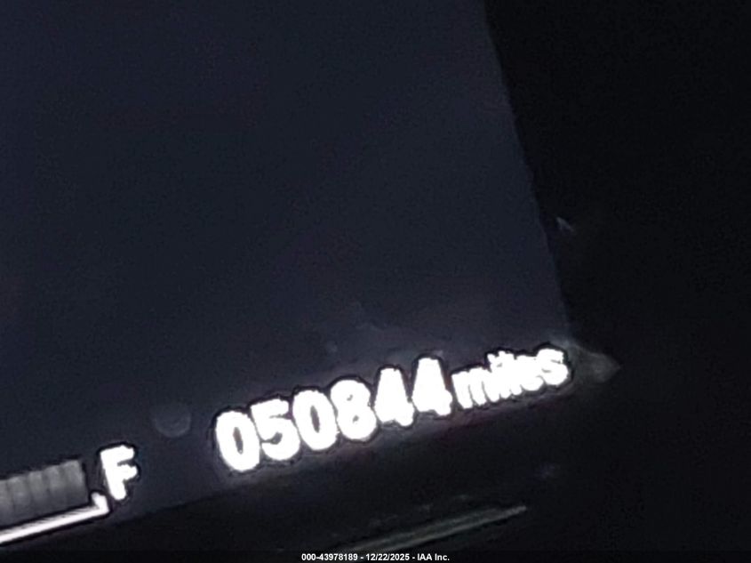 2022 Honda Hr-V Awd Ex VIN: 3CZRU6H58NM752218 Lot: 43978189