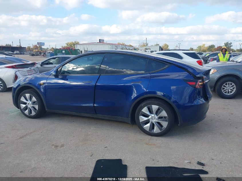 2023 Tesla Model Y Awd/Long Range Dual Motor All-Wheel Drive VIN: 7SAYGDEE8PA171567 Lot: 43978218