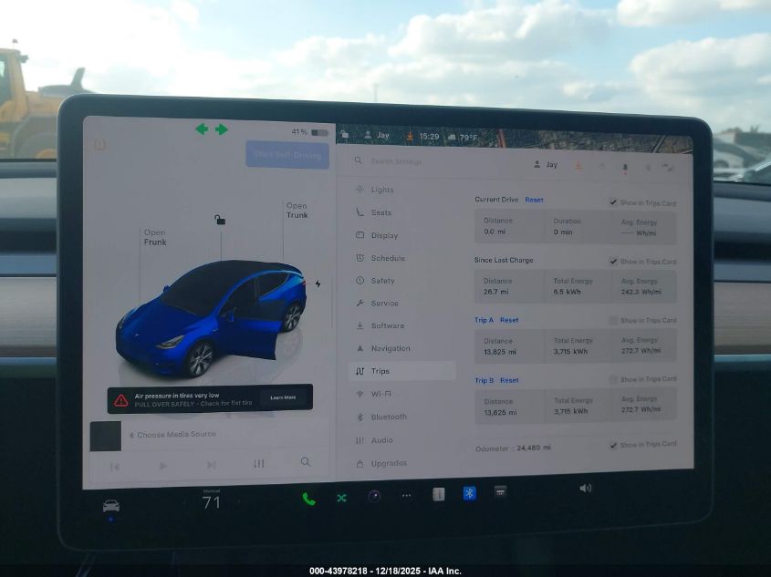 2023 Tesla Model Y Awd/Long Range Dual Motor All-Wheel Drive VIN: 7SAYGDEE8PA171567 Lot: 43978218