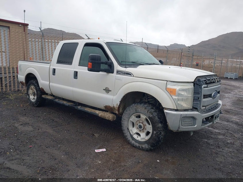 1FT7W2BT0GED26796 2016 Ford F-250 Xlt auction photo 1