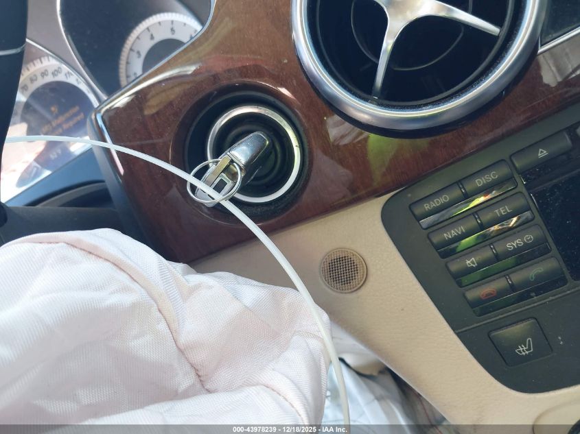 2013 Mercedes-Benz Glk 350 4Matic VIN: WDCGG8JB5DG018803 Lot: 43978239