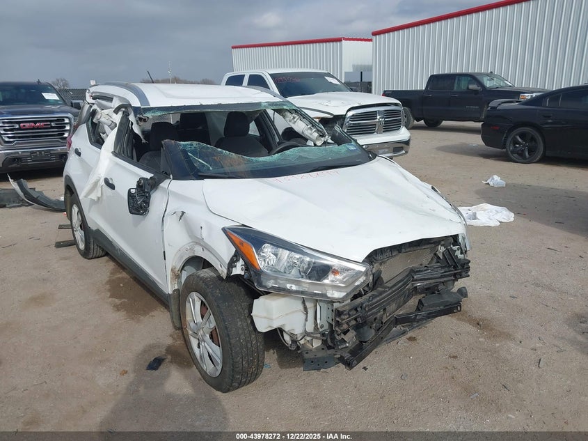 3N1CP5CU1KL502626 2019 Nissan Kicks S auction photo 1