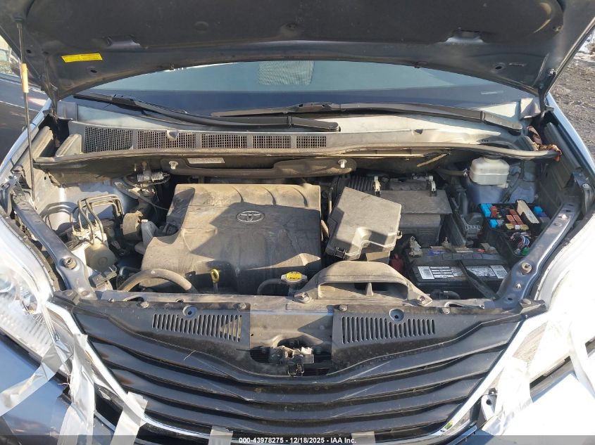 2014 Toyota Sienna Le V6 8 Passenger VIN: 5TDKK3DC1ES410979 Lot: 43978275