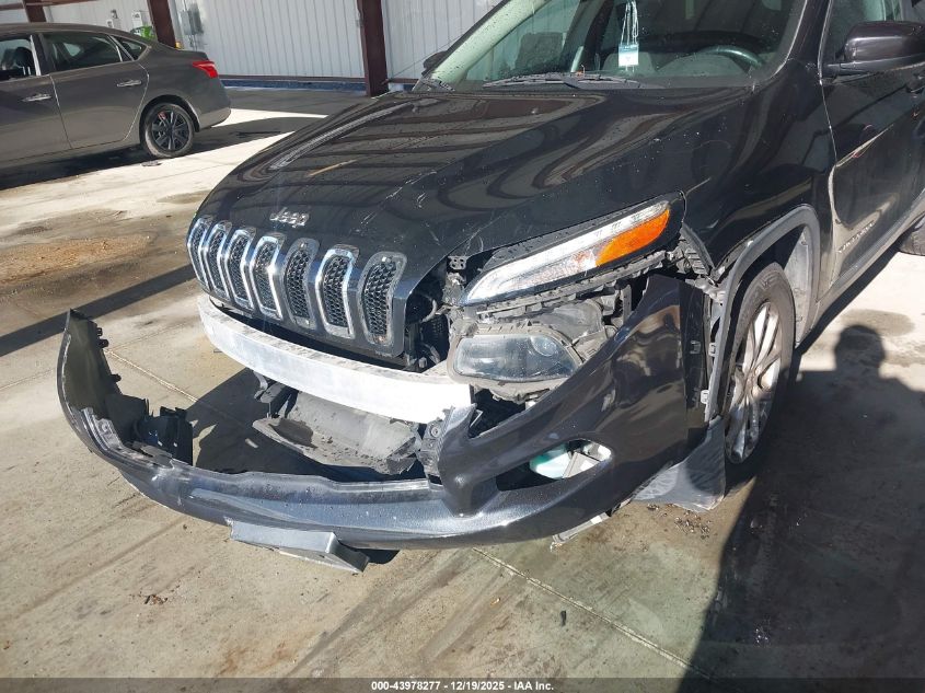 2016 Jeep Cherokee Latitude VIN: 1C4PJMCS3GW155553 Lot: 43978277