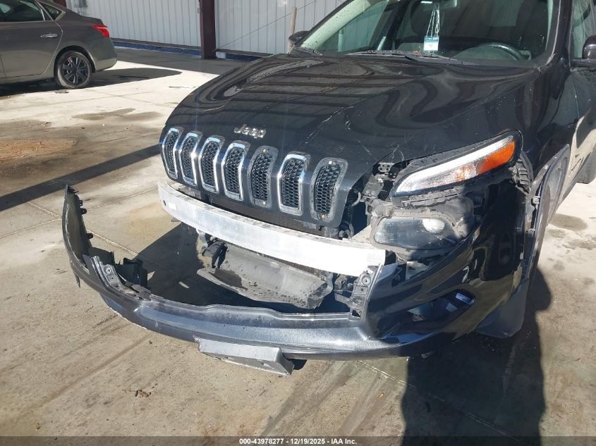 2016 Jeep Cherokee Latitude VIN: 1C4PJMCS3GW155553 Lot: 43978277