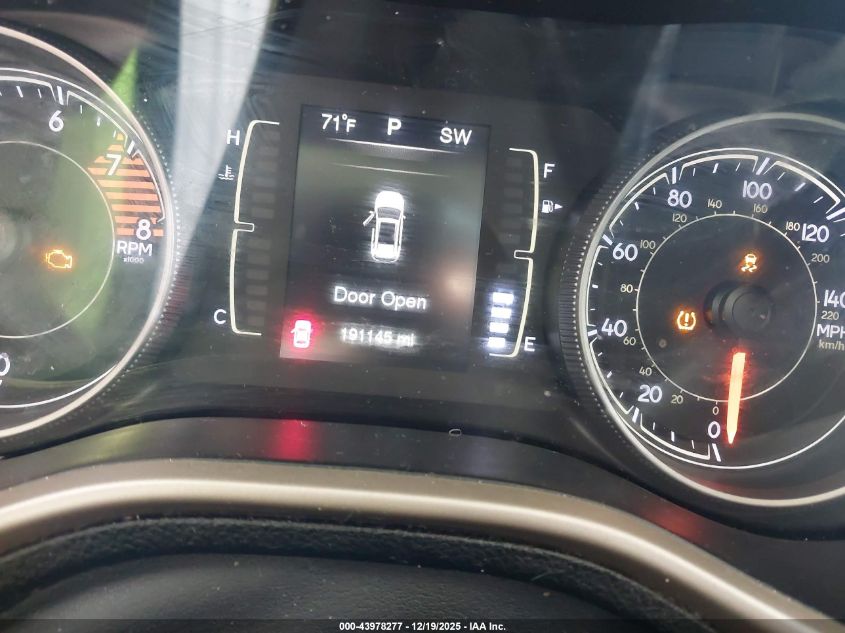 2016 Jeep Cherokee Latitude VIN: 1C4PJMCS3GW155553 Lot: 43978277