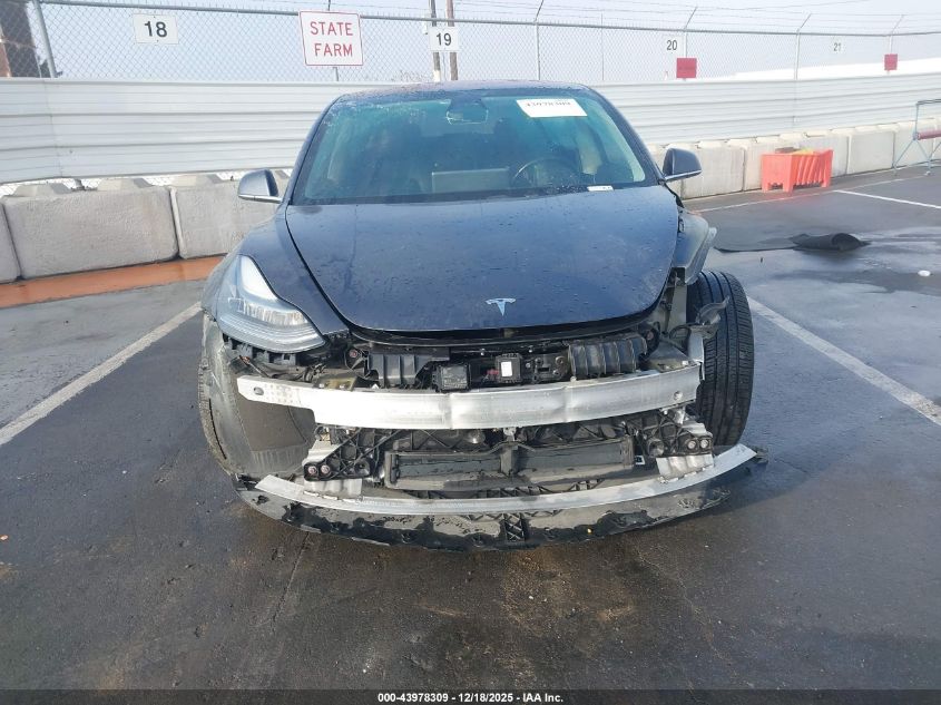 2018 Tesla Model 3 Long Range/Mid Range VIN: 5YJ3E1EA3JF019909 Lot: 43978309