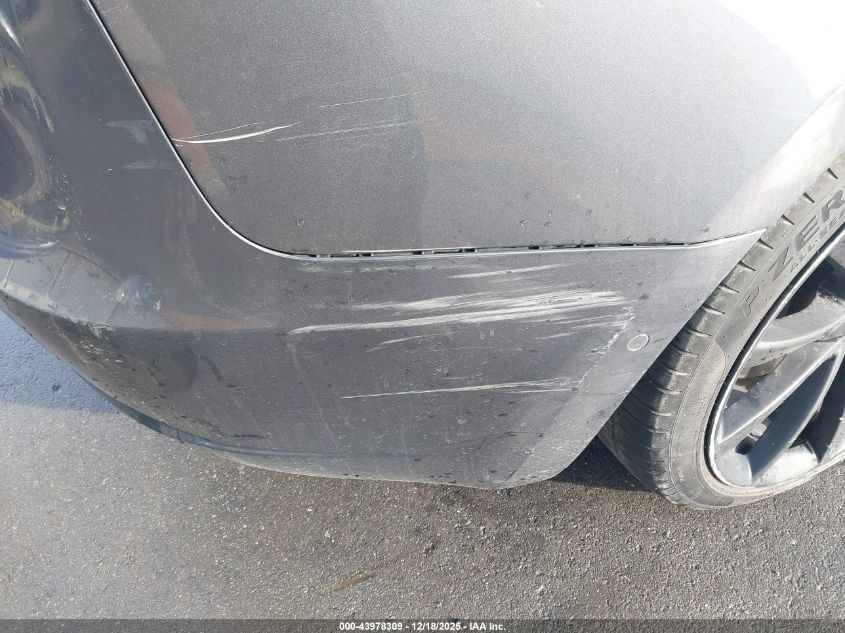 2018 Tesla Model 3 Long Range/Mid Range VIN: 5YJ3E1EA3JF019909 Lot: 43978309