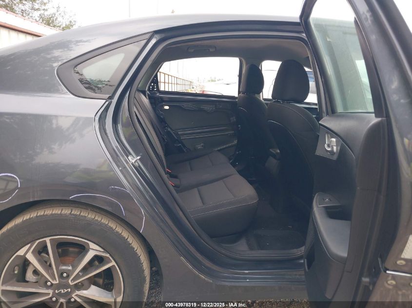 2023 Kia Forte Lxs VIN: 3KPF24AD4PE634328 Lot: 43978319