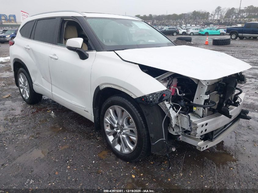 2023 Toyota Highlander Hybrid