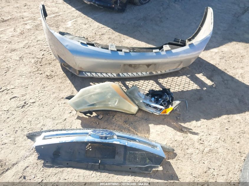 2009 Ford Focus Ses VIN: 1FAHP36N69W117598 Lot: 43978365