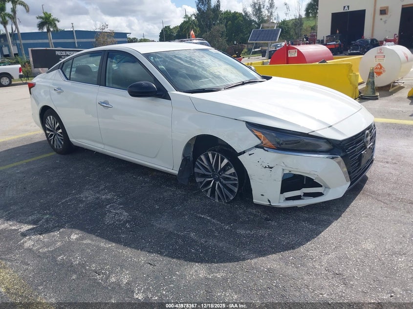 2025 Nissan Altima Sv Fwd