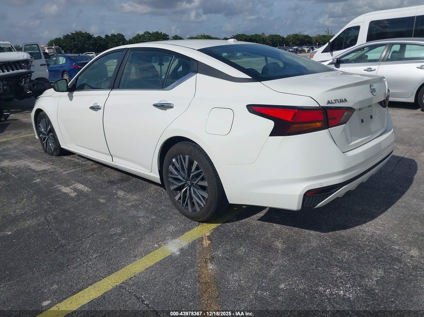 2025 Nissan Altima Sv Fwd