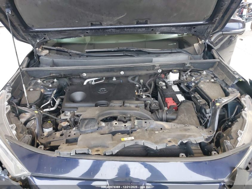 2021 Toyota Rav4 Xle VIN: 2T3P1RFV8MW227621 Lot: 43978369