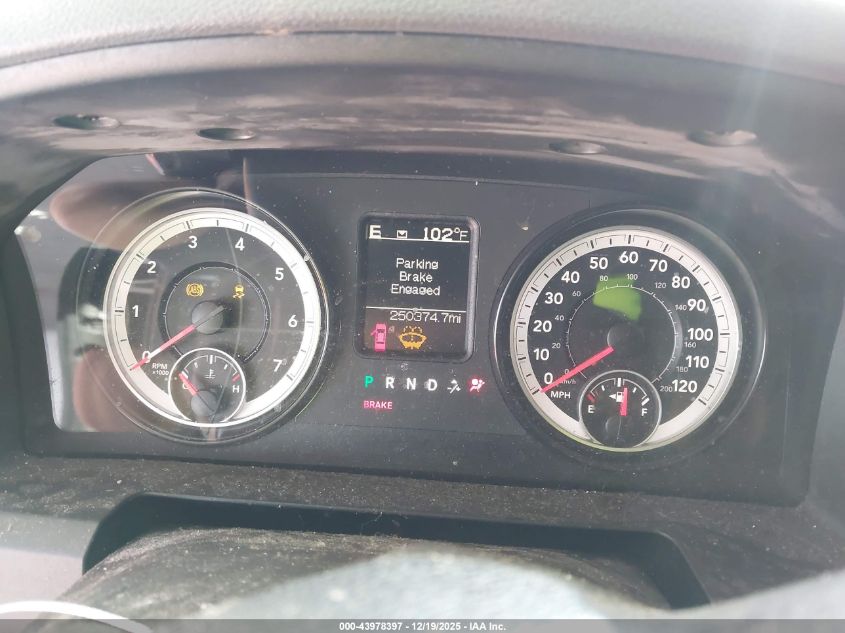 2015 Ram 1500 Express VIN: 1C6RR7FT0FS596920 Lot: 43978397