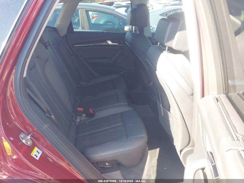 2018 Audi Q5 2.0T Premium/2.0T Tech Premium VIN: WA1BNAFY4J2237636 Lot: 43978398