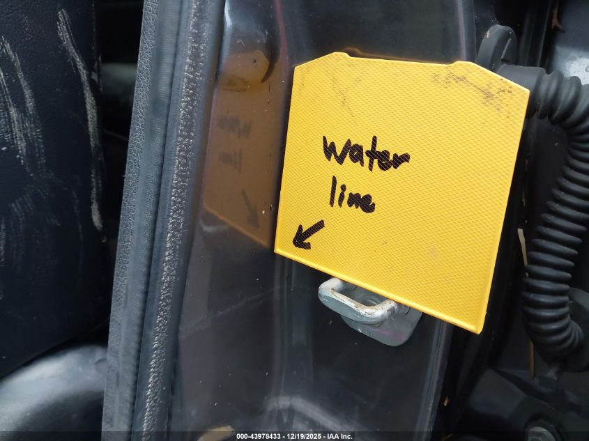 2016 Nissan Rogue S/Sl/Sv VIN: 5N1AT2MV6GC891588 Lot: 43978433