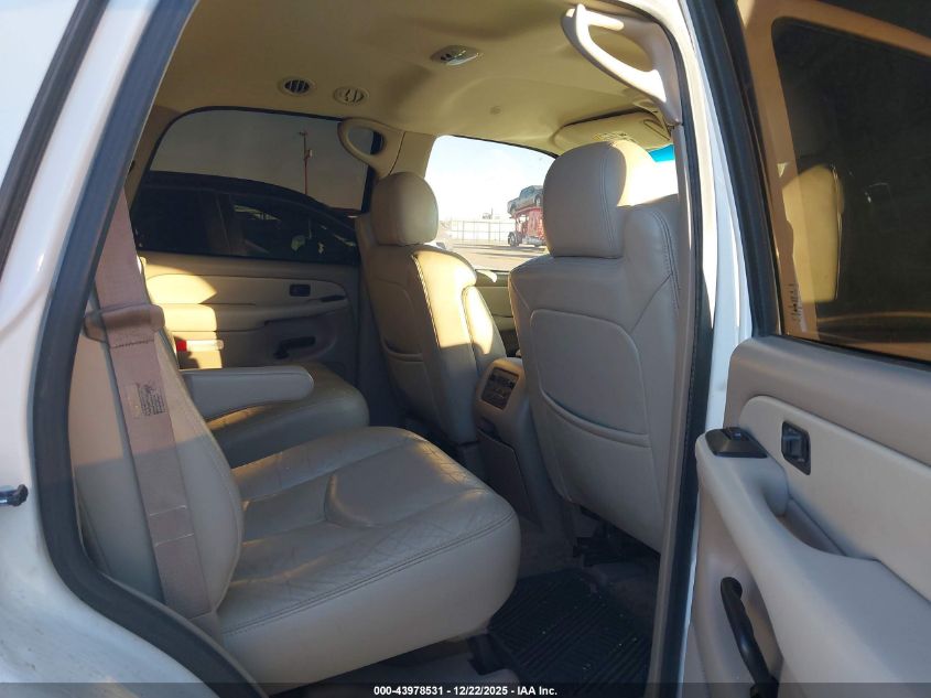 2003 Chevrolet Tahoe Lt VIN: 1GNEC13Z53R185683 Lot: 43978531