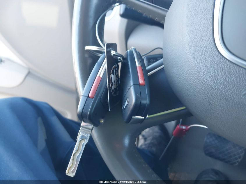 2015 Audi Q7 3.0T Premium VIN: WA1LGAFE5FD020354 Lot: 43978539