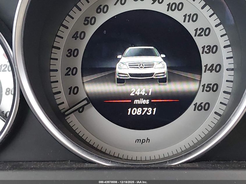 2013 Mercedes-Benz C 300 Sport 4Matic VIN: WDDGF8AB6DG088387 Lot: 43978556