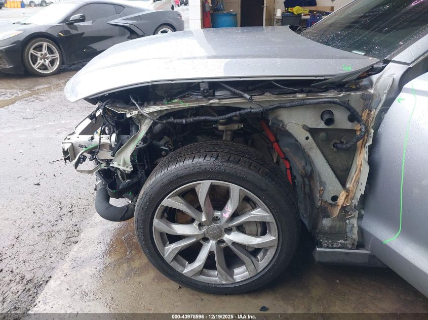 2017 Audi A6 2.0T Premium VIN: WAUF8AFC5HN096651 Lot: 43978596