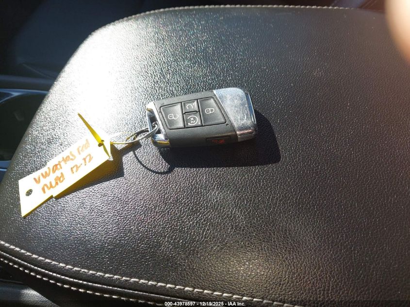 2022 Volkswagen Atlas 2.0T Sel VIN: 1V2BP2CAXNC522739 Lot: 43978597