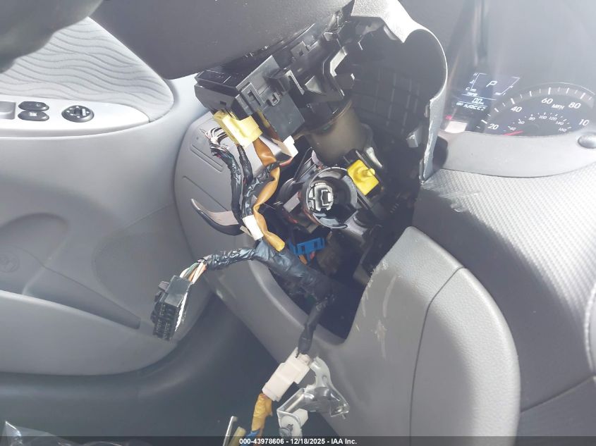 2013 Hyundai Accent Gls VIN: KMHCU4AE5DU431334 Lot: 43978606