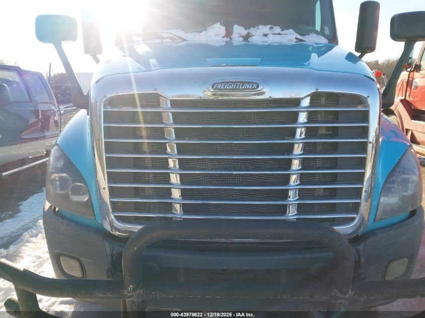 2015 Freightliner Cascadia 125 VIN: 1FUJGLD5XFLGL7102 Lot: 43978622