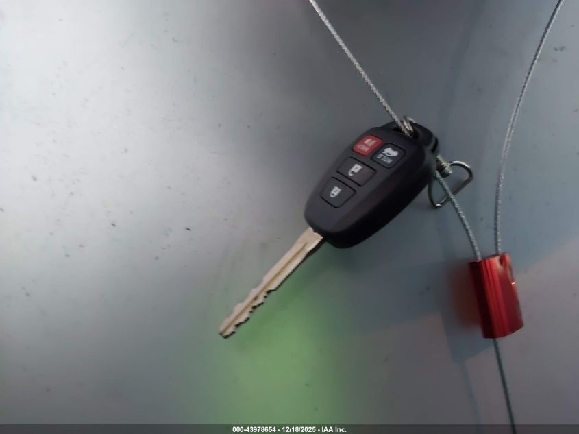 2017 Toyota Camry Se VIN: 4T1BF1FK1HU650929 Lot: 43978654