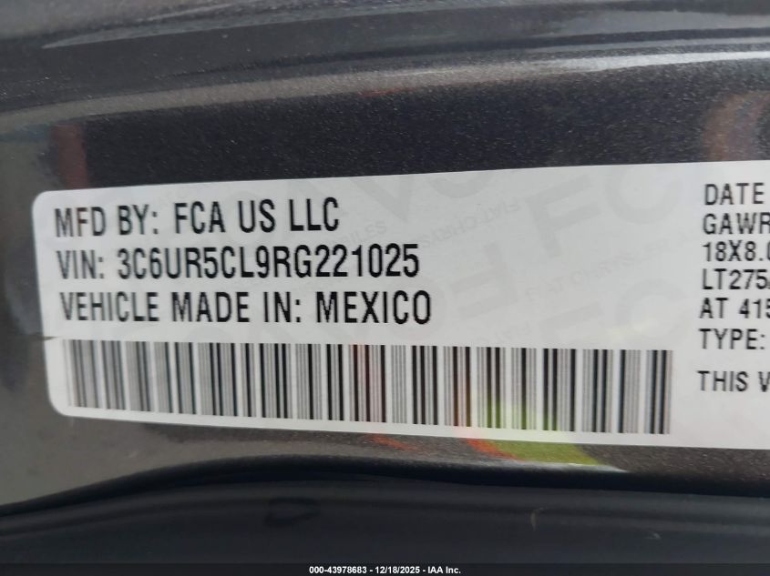 2024 Ram 2500 Tradesman 4X4 6'4 Box VIN: 3C6UR5CL9RG221025 Lot: 43978683