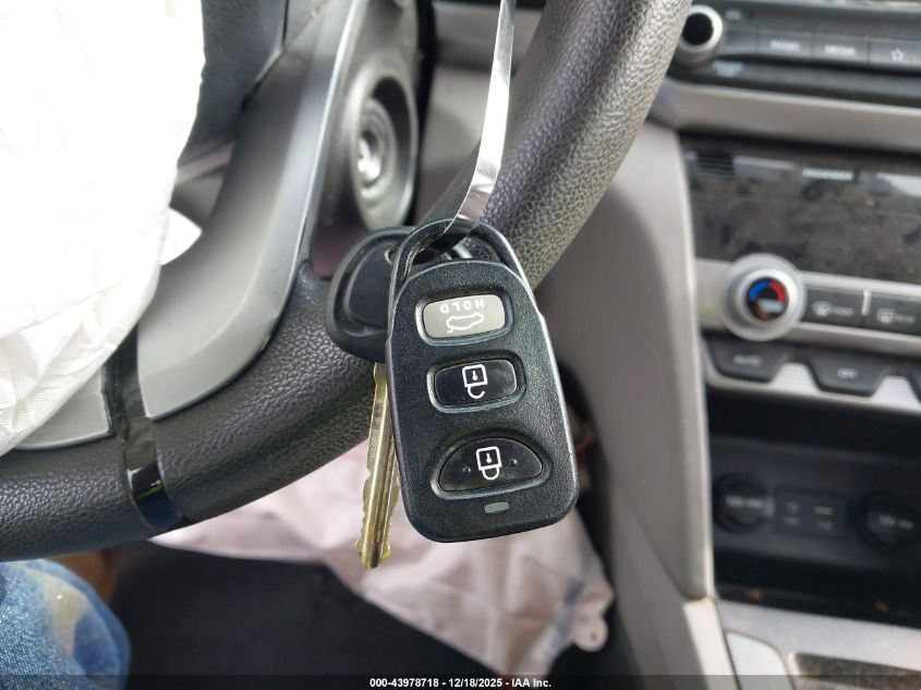 2020 Hyundai Elantra Sel VIN: 5NPD84LF7LH623012 Lot: 43978718