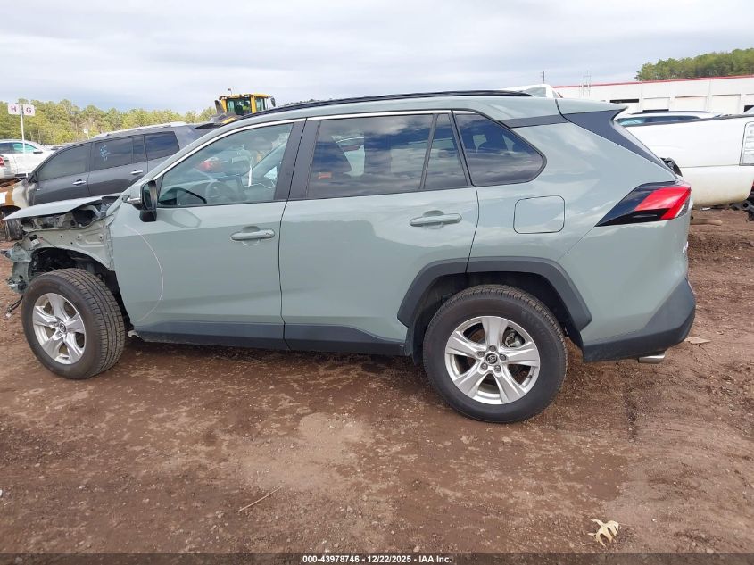 2021 Toyota Rav4 Xle VIN: 2T3W1RFV9MC088743 Lot: 43978746