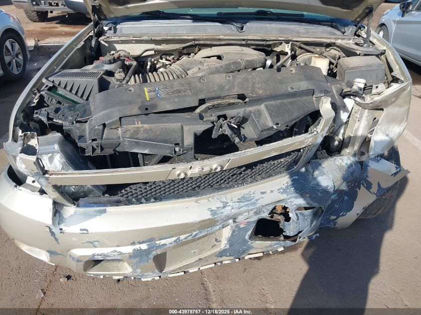 2013 Chevrolet Suburban 1500 Lt VIN: 1GNSCJE05DR269960 Lot: 43978757