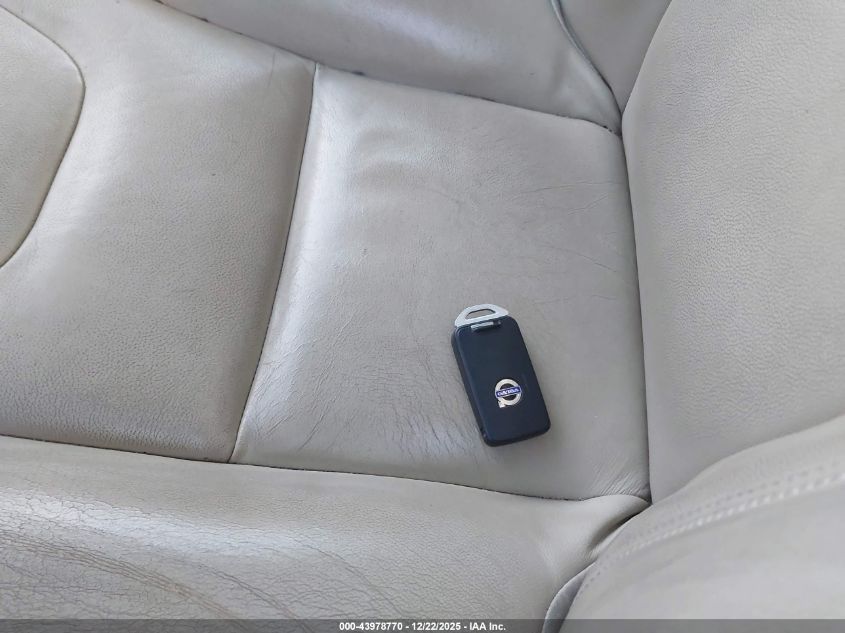 2015 Volvo Xc60 T6 Premier Plus VIN: YV4902RC0F2590405 Lot: 43978770