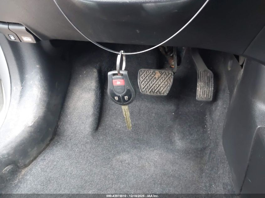 2017 Nissan Versa Note Sv VIN: 3N1CE2CP9HL361375 Lot: 43978810