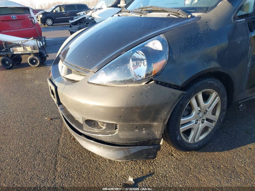 2007 Honda Fit Sport VIN: JHMGD38627S066608 Lot: 43978811