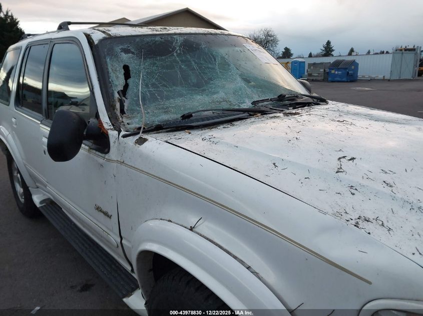 1999 Ford Explorer Eddie Bauer/Limited/Xlt VIN: 1FMZU34E8XZB03929 Lot: 43978830