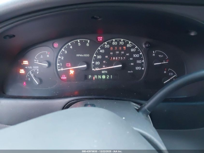 1999 Ford Explorer Eddie Bauer/Limited/Xlt VIN: 1FMZU34E8XZB03929 Lot: 43978830