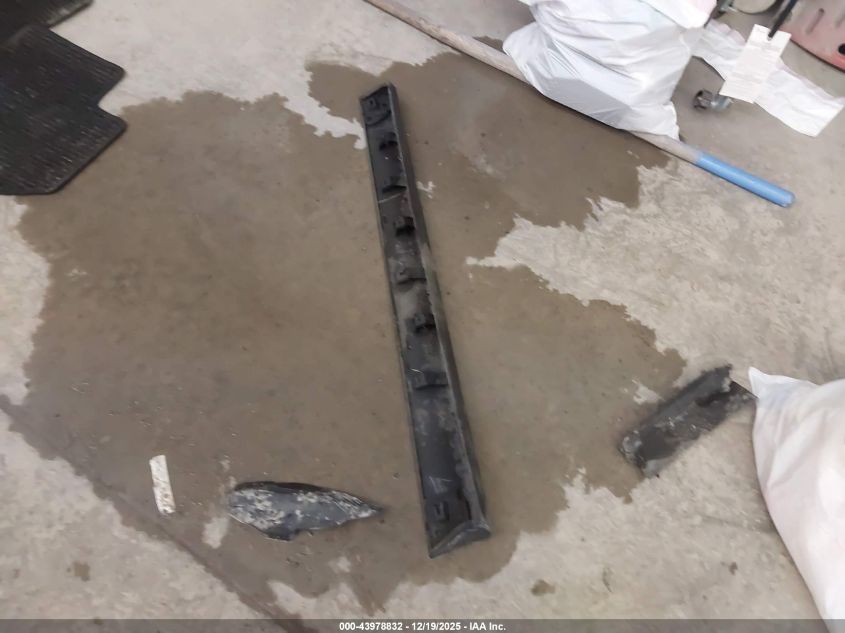 2015 Subaru Forester 2.5I Premium VIN: JF2SJAFC0FH467475 Lot: 43978832