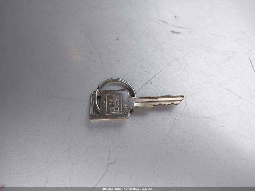 2007 International 9400 9400I VIN: 2HSCNSCR77C379349 Lot: 43978869