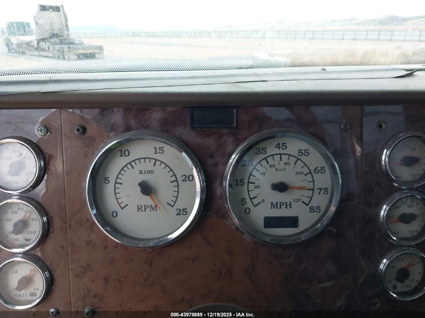 2007 International 9400 9400I VIN: 2HSCNSCR77C379349 Lot: 43978869