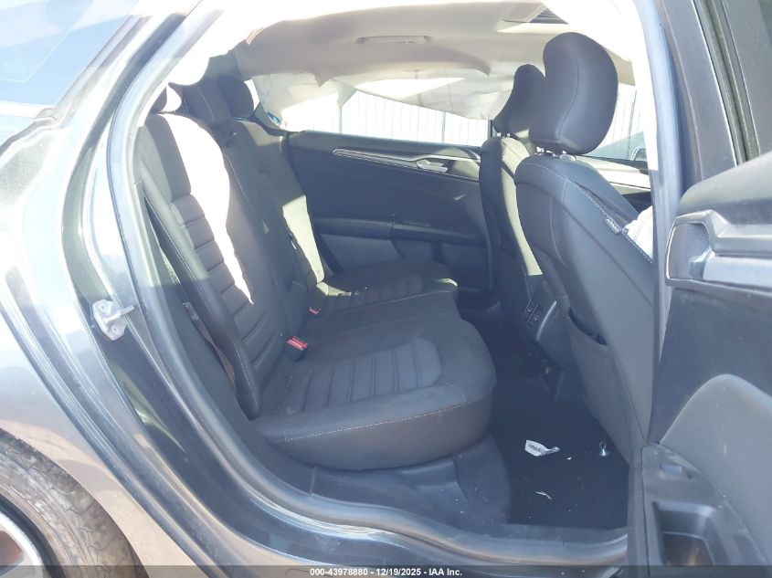 2019 Ford Fusion Se VIN: 3FA6P0T95KR270432 Lot: 43978880