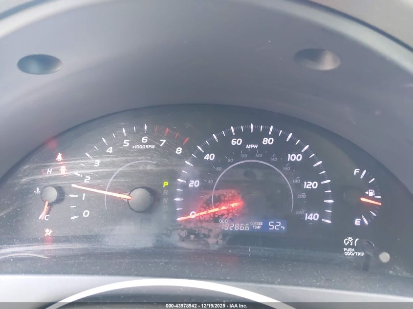 2010 Toyota Camry Le VIN: 4T4BF3EK1AR038996 Lot: 43978942