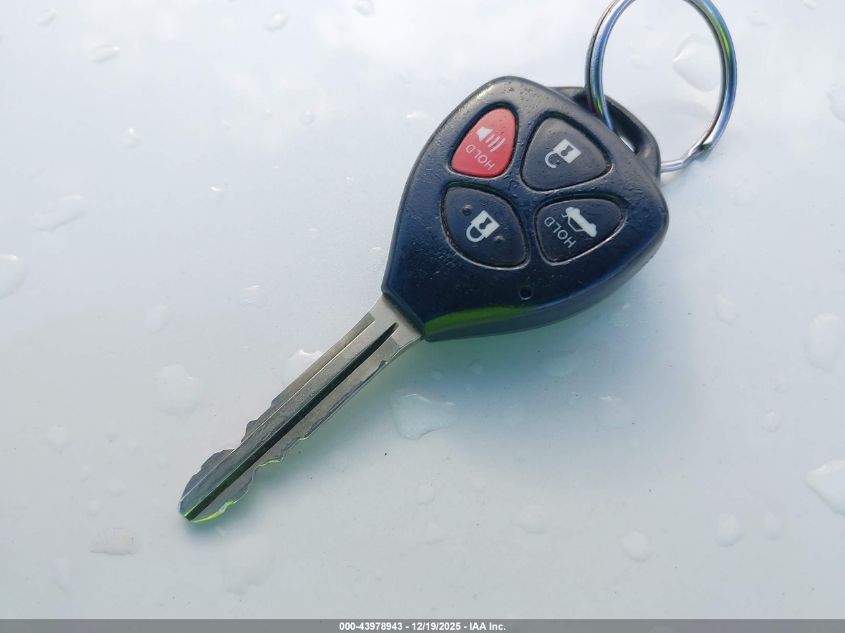 2010 Toyota Corolla S VIN: 2T1BU4EEXAC329806 Lot: 43978943