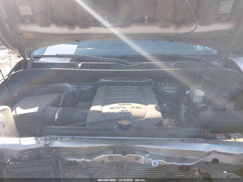 2007 Toyota Tundra Sr5 V8 VIN: 5TFRV54107X024972 Lot: 43978955