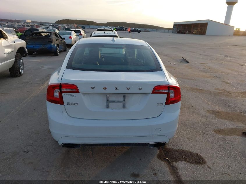 2014 Volvo S60 T5/T5 Platinum/T5 Premier/T5 Premier Plus VIN: YV1612FS3E2272432 Lot: 43978982