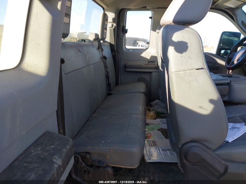 2015 Ford F-250 Xl VIN: 1FT7X2B64FED04743 Lot: 43978997