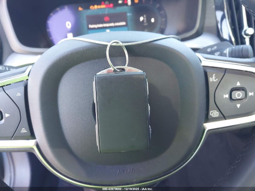 2024 Volvo S60 B5 Core Dark Theme VIN: 7JRL12FK7RG320257 Lot: 43979000