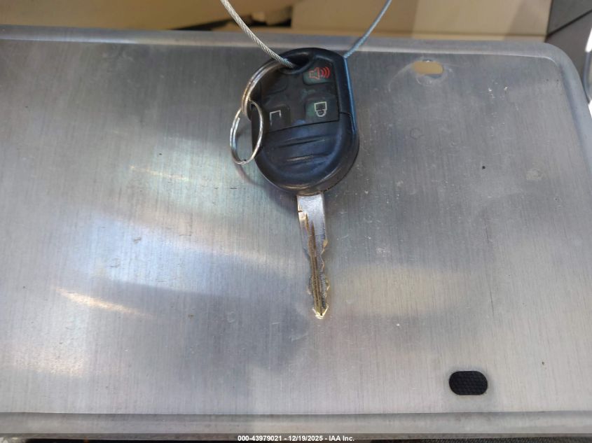 2013 Ford Flex Se VIN: 2FMGK5B88DBD21955 Lot: 43979021