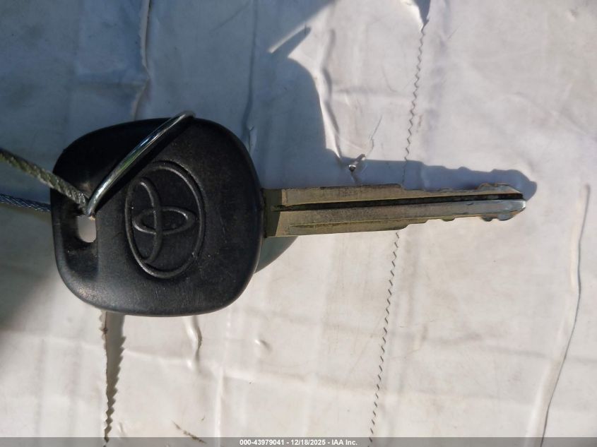 2007 Toyota Rav4 Limited VIN: JTMZD31V275042089 Lot: 43979041